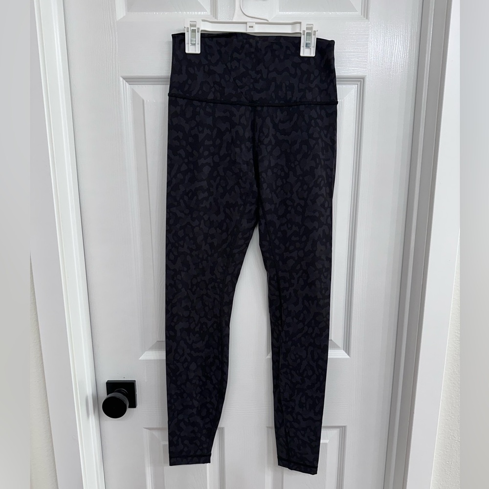 Lululemon Athletica Gray Camouflage Leggings